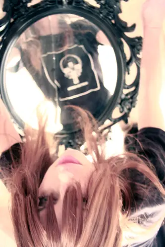 Kirlian Camera, 2015